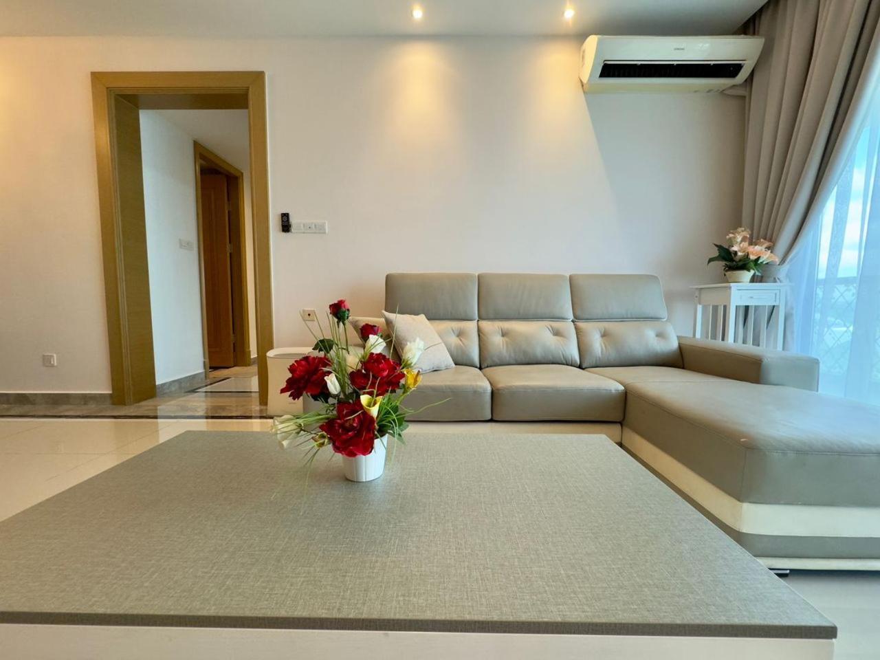 Jb City Ciq-R&F Shopping Mall Apartment Johor Bahru Ngoại thất bức ảnh
